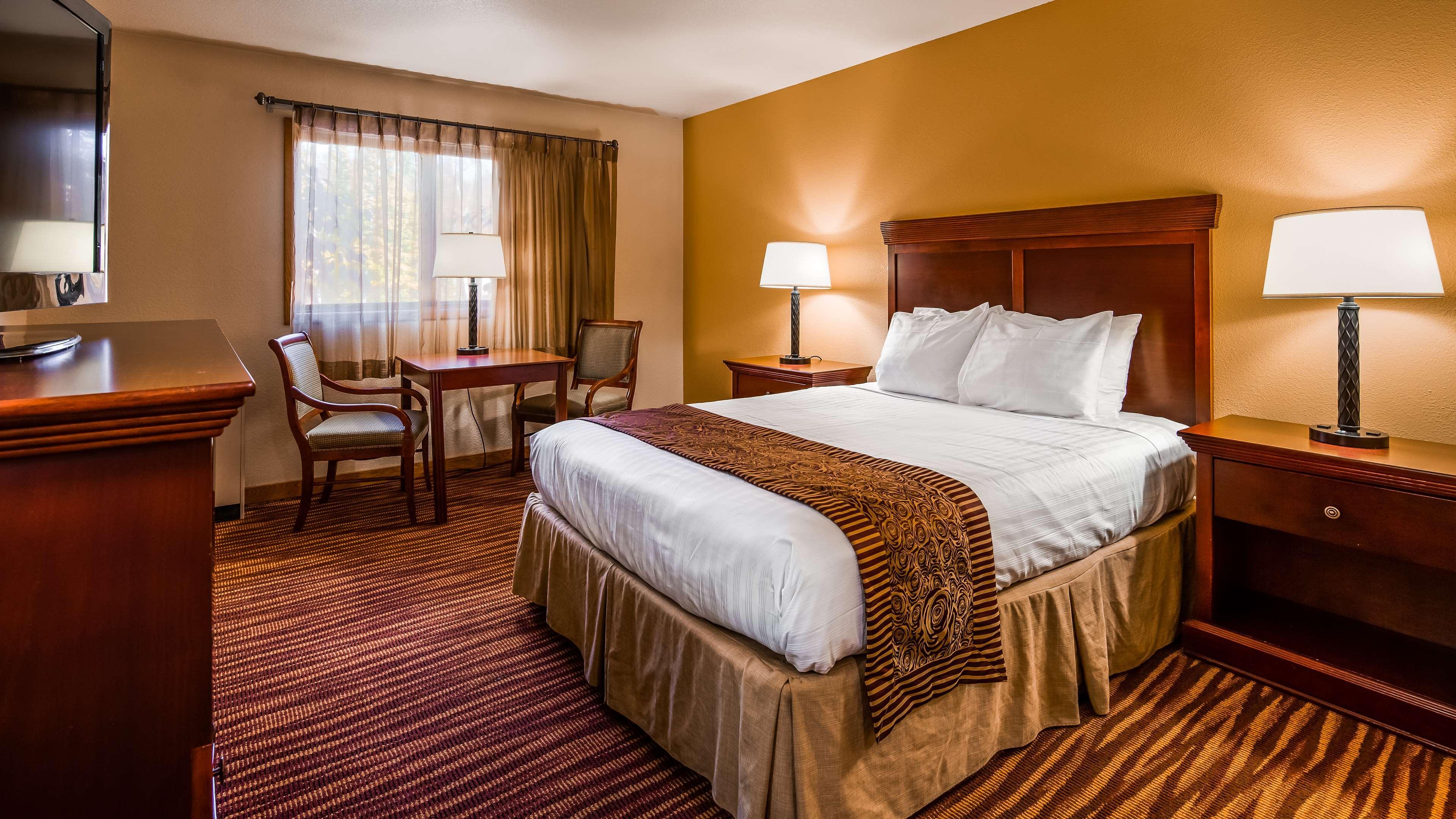 Best Western Lake Lucille Inn Wasilla Exterior photo