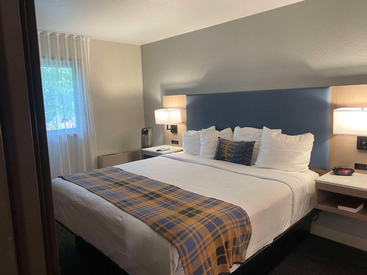 Best Western Lake Lucille Inn Wasilla Exterior photo