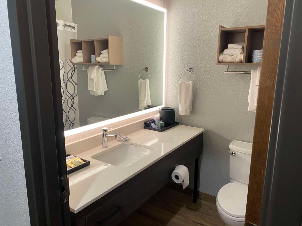 Best Western Lake Lucille Inn Wasilla Exterior photo
