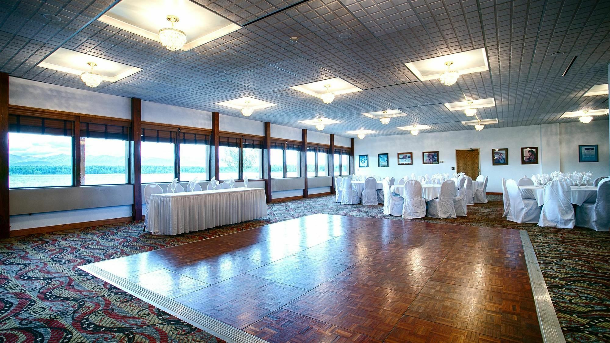 Best Western Lake Lucille Inn Wasilla Exterior photo